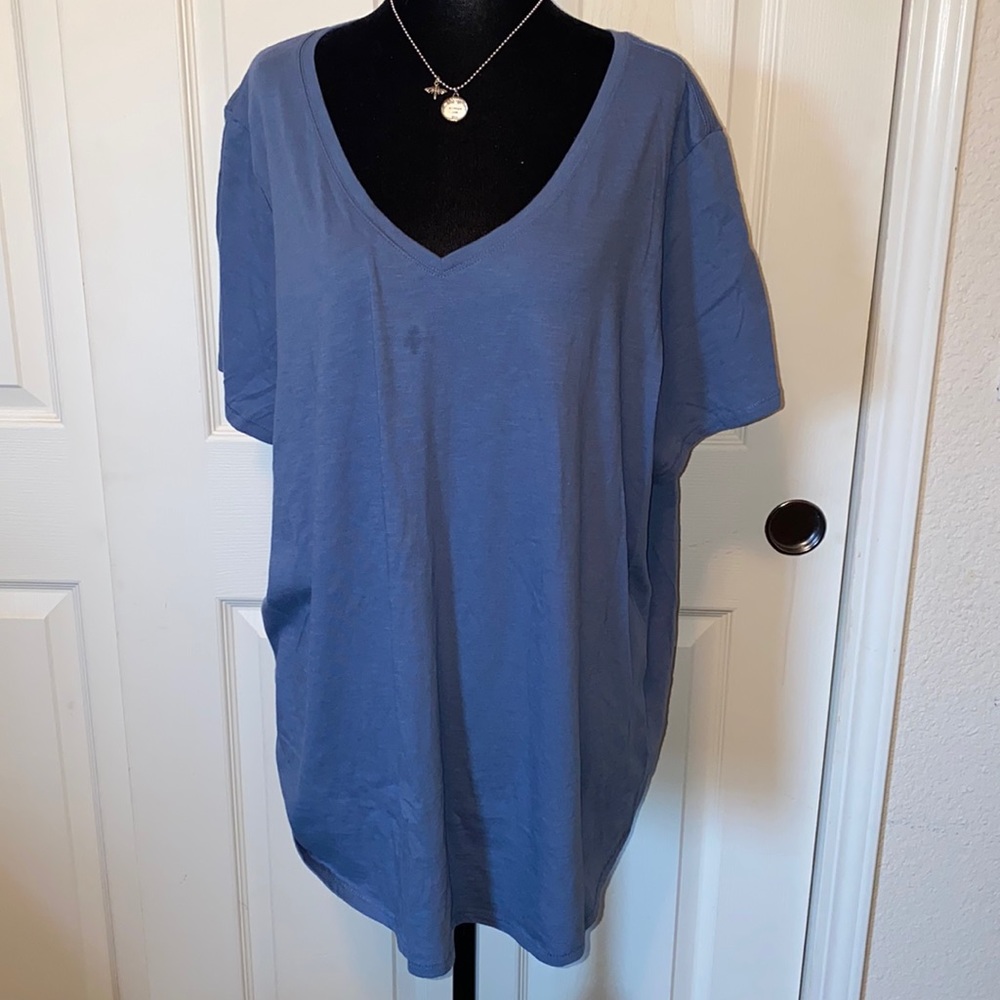 Sonoma- Blue V-neck t-shirt